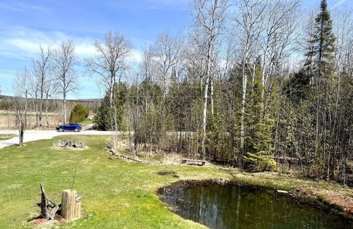 Oro-Medonte Cottage | Coldwater Haven: Spacious & Cozy Ski Retreat Near Horseshoe Valley