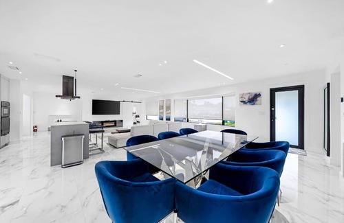 Highland Lakes Villa | Cole`s House