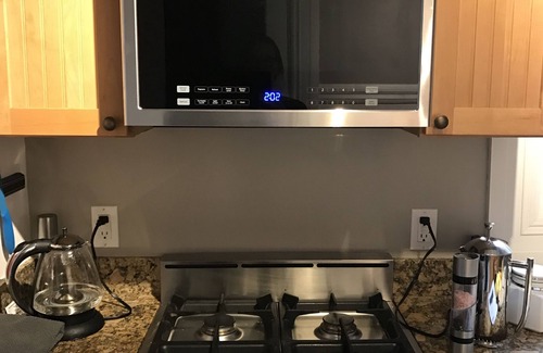 Cole Valley Condo | Cole Valley/Upper Haight - Urban Oasis 30 Days + no short term