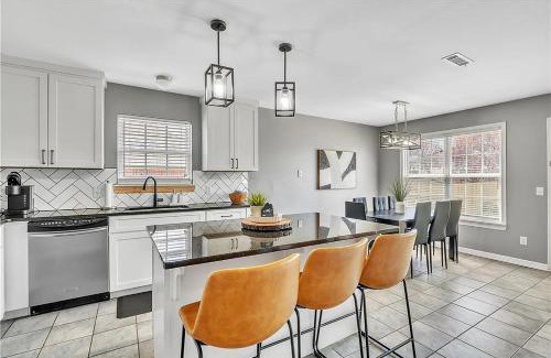 Bentonville House | Coler Comforts