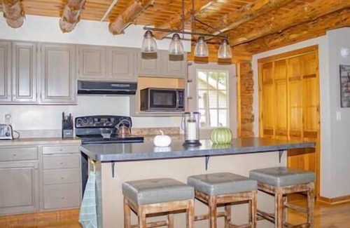 Hamilton House | Colgate Cabin #6, Lake Moraine Home #6 Near Colgate University