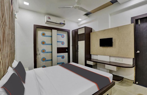 Ahmedabad Hotel | Collection O 81260 Hotel Alexa