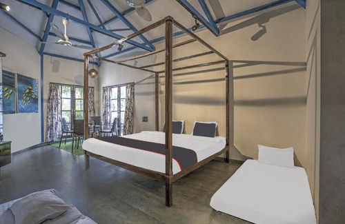 Ulhasnagar Hotel | Collection O Hotel Nirva