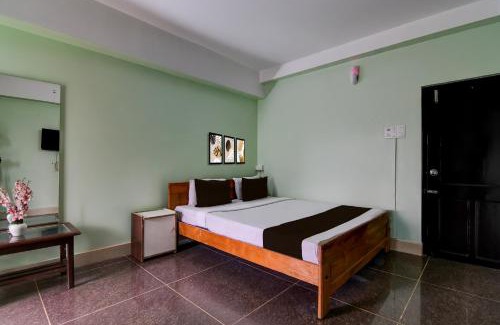Jalpaiguri Hotel | Collection O Jalpaiguri Railway Station Formerly Greater Kailash
