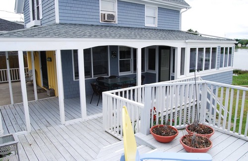 Portsmouth House | College Rental … 9 mth Listing 6 minutes from Roger Williams University