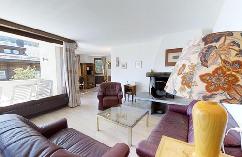 Celerina-Schlarigna Apartment | Collina