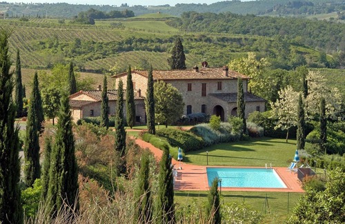 Montaione Apartment | Colline 2 - Holiday Rental in Country house with swimming pool near San Gimignano, Tuscany