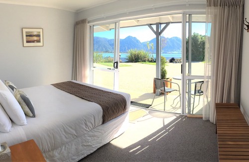Collingwood Hotel | Collingwood Park Motel