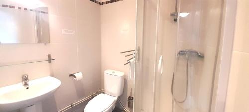 Azay-le-Rideau Apartment | Colocation saisonnière à Azay le Rideau