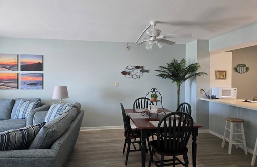 Indian Beach Condo | Colony by the Sea 110 2BR/2BA Oceanfront Condo | Family-Friendly Complex