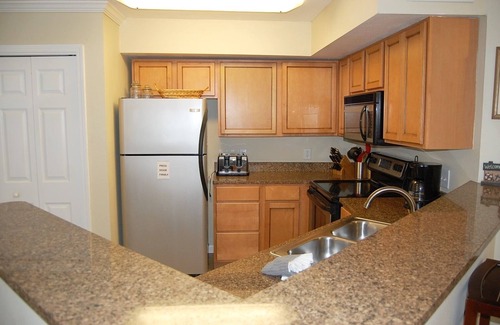 Gulf Shores Condo | Colony Club M5 is a 2 br just 4 miles from the beach and the perfect getaway!