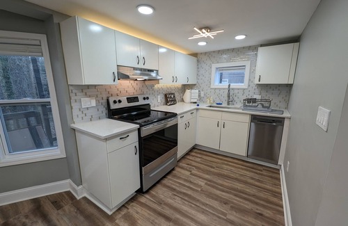 Marietta Bed & Breakfast | Colony Suite