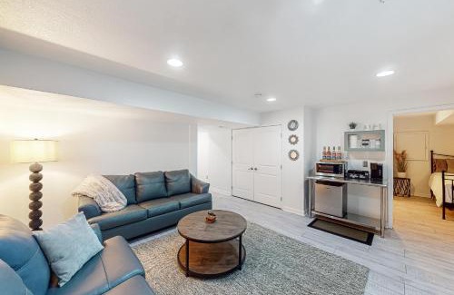 Commerce City Apartment | Colorado Comfortable Stay