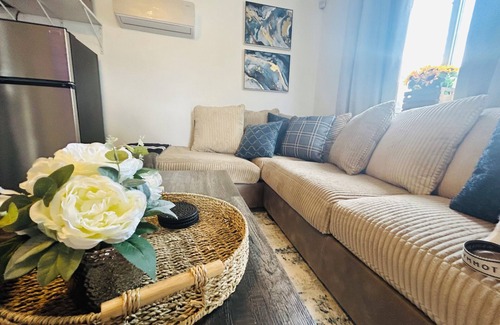 North Alameda House | COLORADO GUEST HOUSE CLOSE TO RED ROCKS, MOUNTAINS, & MINUTES FROM DENVER CITY