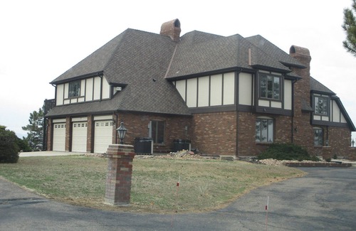 Littleton House | Colorado Living at it's best, located in the foothills outside of Denver