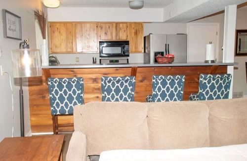 Cascade House | Colorado's best getaway and adventure located at the base of Pikes Peak #1