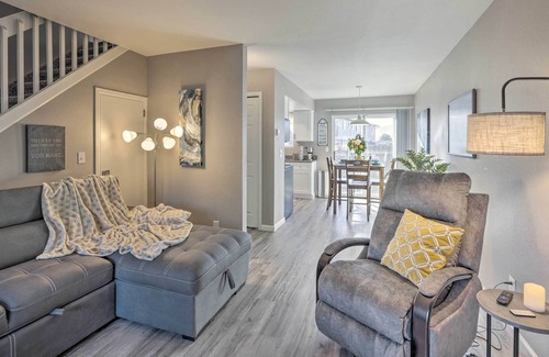 Cimarron Hills House | Colorado Springs Townhome < 8 Mi to Downtown!