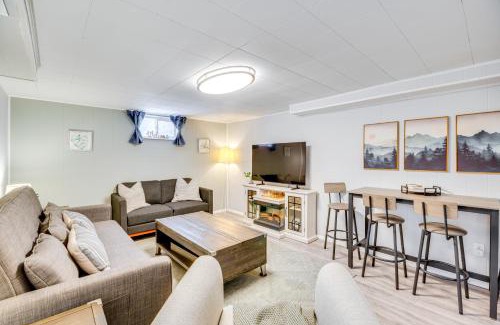 Pleasant Valley Apartment | Colorado Springs Apt with Private Hot Tub