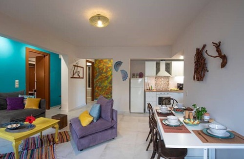 Vathianos Kampos Apartment | Colored Dreams - Cozy Apartment in Olive Field
