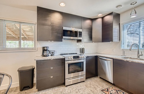 Northglenn House | Colorful Colorado Home: 5BR, 2BA - 20 min to Denver