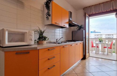 Bibione Lido del Sole Apartment | Colorful modern flat next to the beach - Beahost