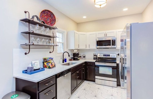 Graham House | Colors galor - modern designer home