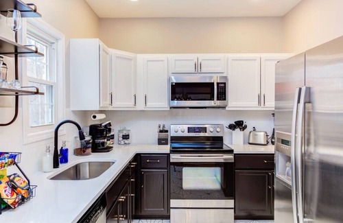 Graham House | Colors galor - modern designer home