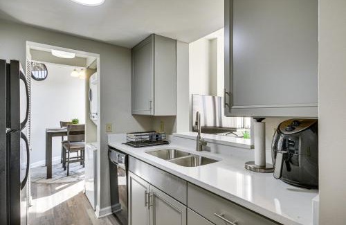 Columbia Apartment | Columbia Vacation Rental - Walk to UofSC Campus!