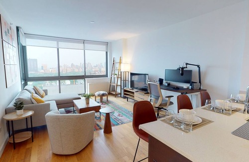 Manhattan Valley Apartment | Columbus Square 1 BR w/Office by Anyplace - 11623