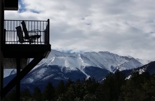 Buena Vista Cabin | Colyer Kickin' Back Cabin In Mountain Development, New addition 2020, Built 2015