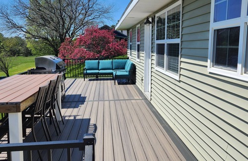Bellaire House | Come and enjoy beautiful Torch Lake!
