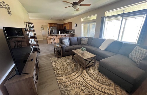 Tehachapi House | Come and enjoy our Golden Mountain Retreat!