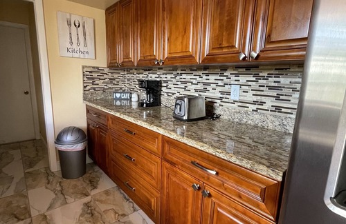 San Carlos Park House | Come and Relax with your whole family at the sunshine state .