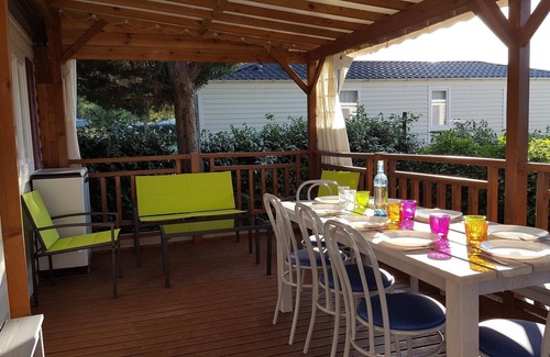 Tourbes House | Come and spend a relaxing holiday at CAMPING MONTROSE