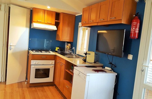 Tourbes House | Come and spend a relaxing holiday at CAMPING MONTROSE
