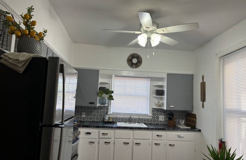 Allentown House | Come Relax And Rewind!