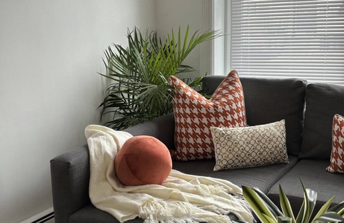 Allentown House | Come Relax And Rewind!