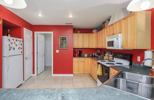 Gulfport House | Come relax at our Bay Side Dream!