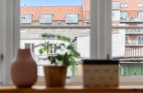 Aalborg Apartment | Come Stay - 2BR Det perfekte hjem for 5