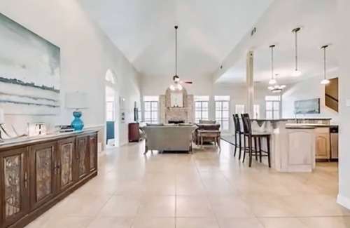 Fort Worth House | Come take a Splash
