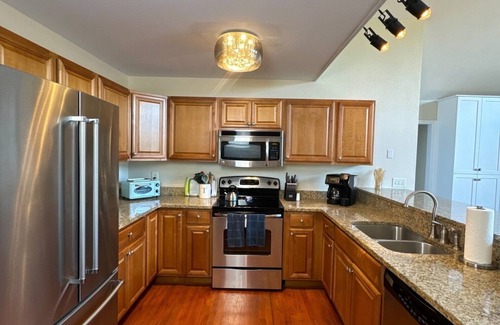 Hiawassee House | Come to Serenity Cove nestled in the mountains and near beautiful Lake Chatuge.