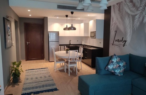Al-'Umraniyah Apartment | Come Visit Breeze apartment in Aeon compound one of the charming studios