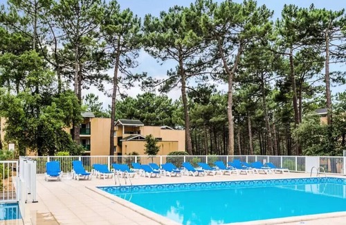 Maubuisson Apartment | Comfort 1-bedroom apartment (sleeps 4)