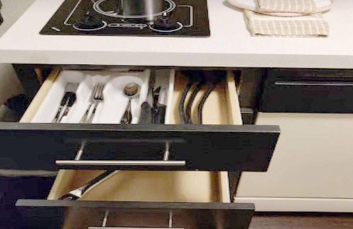 Somerset House | Comfort and Convenience! Accessible unit w/ Kitchen. Near Billy Bob's Texas