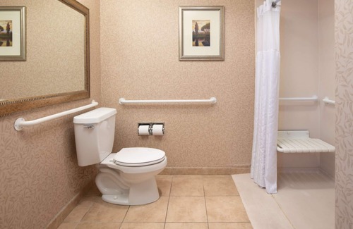 Port Angeles Hotel | Comfort and Convenience! Pool, Parking, Pets Allowed, Near Ted's Tree Park!