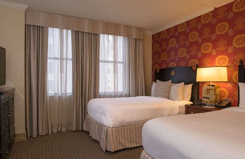 Downtown Austin Hotel | Comfort and Convenience! TWO Classy Units, Indoor Swimming Pool, Pet-friendly!