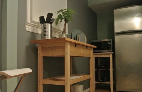Kearny Apartment | Comfort and Convenience to NYC