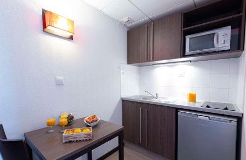 Quartier Administrations Hotel | Comfort Aparthotel Nimes Centre