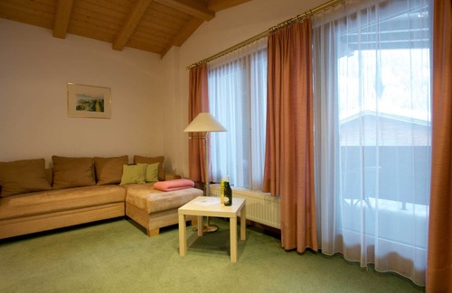 Ausservillgraten Apartment | Comfort apartment with 1 bedroom and balcony - Edelberg Apartments