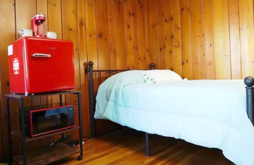 Elizabeth Condo | Comfort close to NYC w/ free parking - 1 Bed Condo